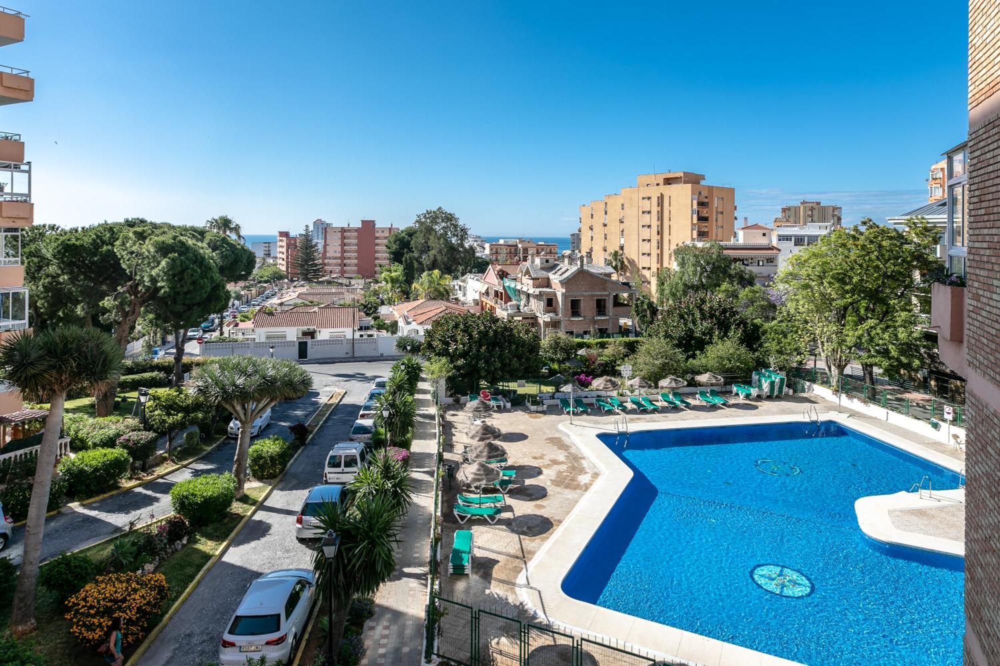 Weforyou Benalmadena Center ภายนอก รูปภาพ
