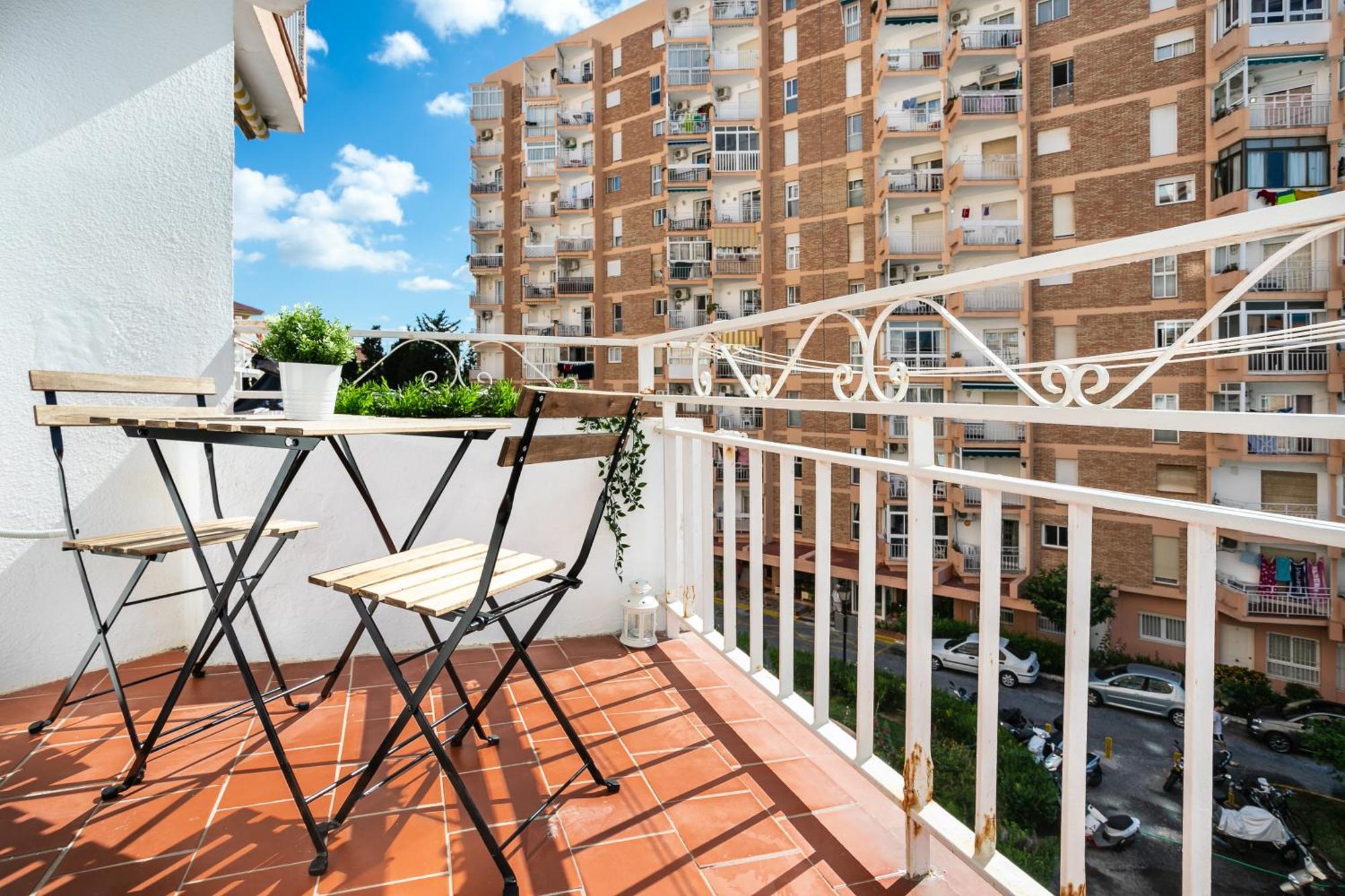 Weforyou Benalmadena Center ภายนอก รูปภาพ